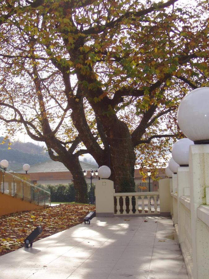 Hotel Arcea Palacio De Las Nieves Лангрео Экстерьер фото