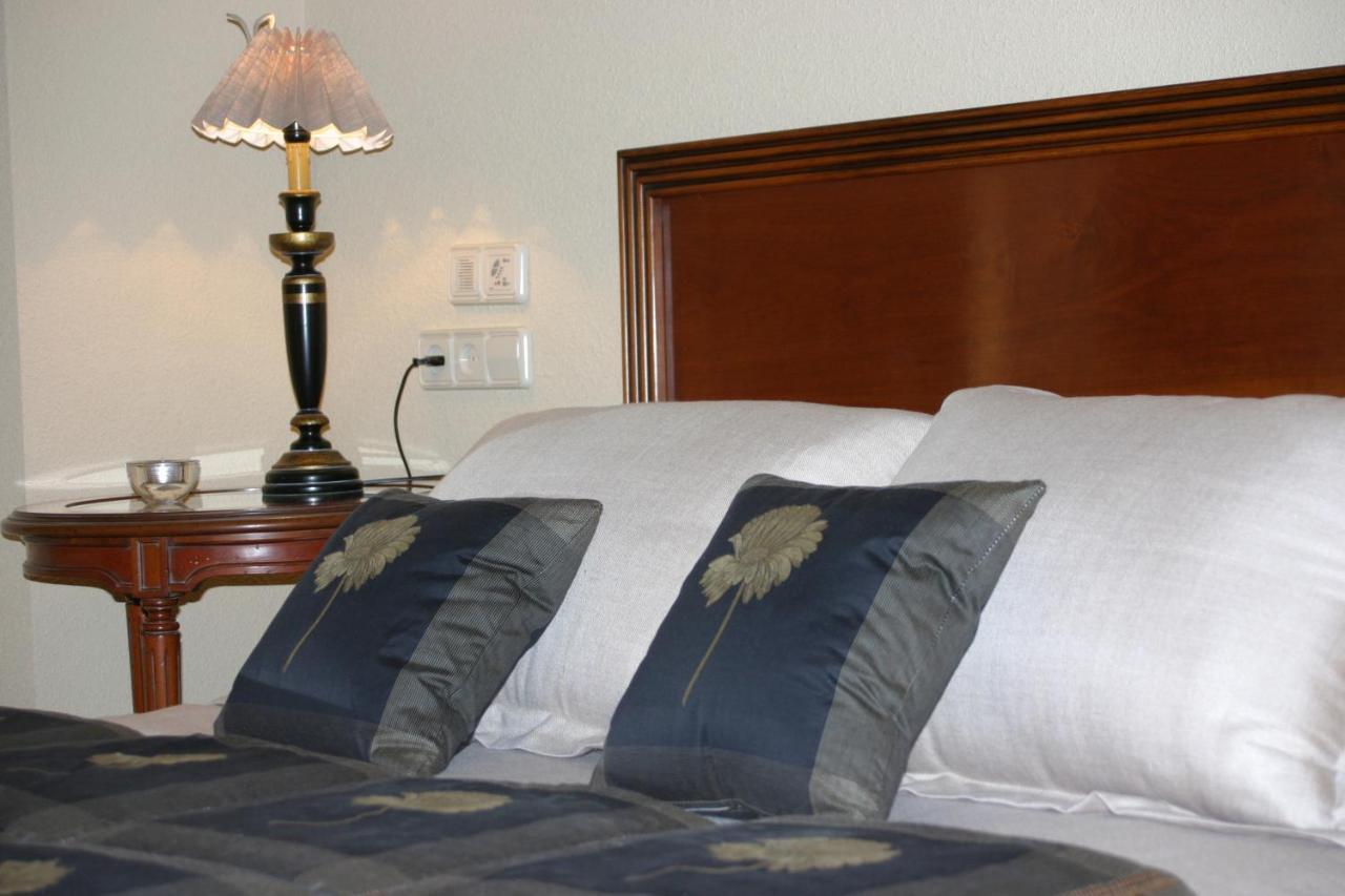 Hotel Arcea Palacio De Las Nieves Лангрео Экстерьер фото