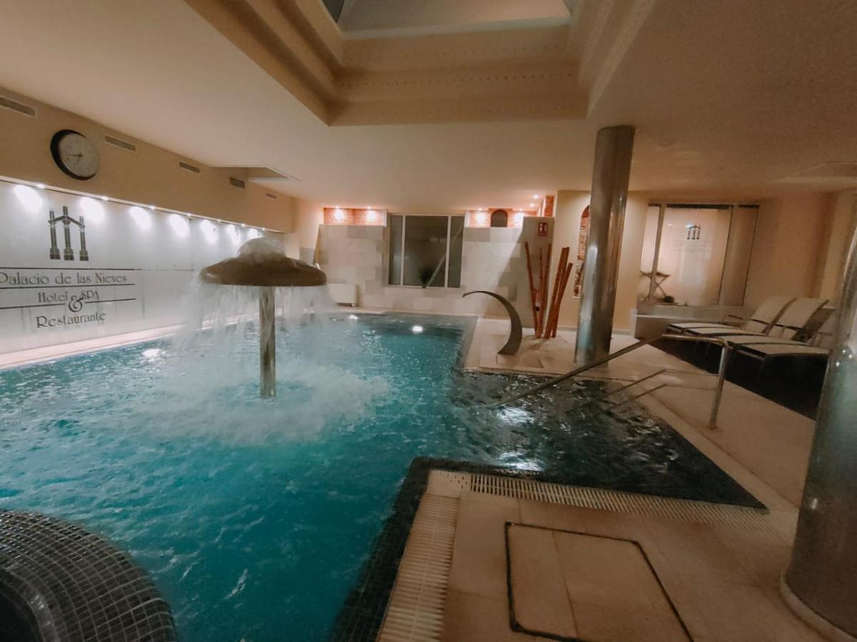 Hotel Arcea Palacio De Las Nieves Лангрео Экстерьер фото